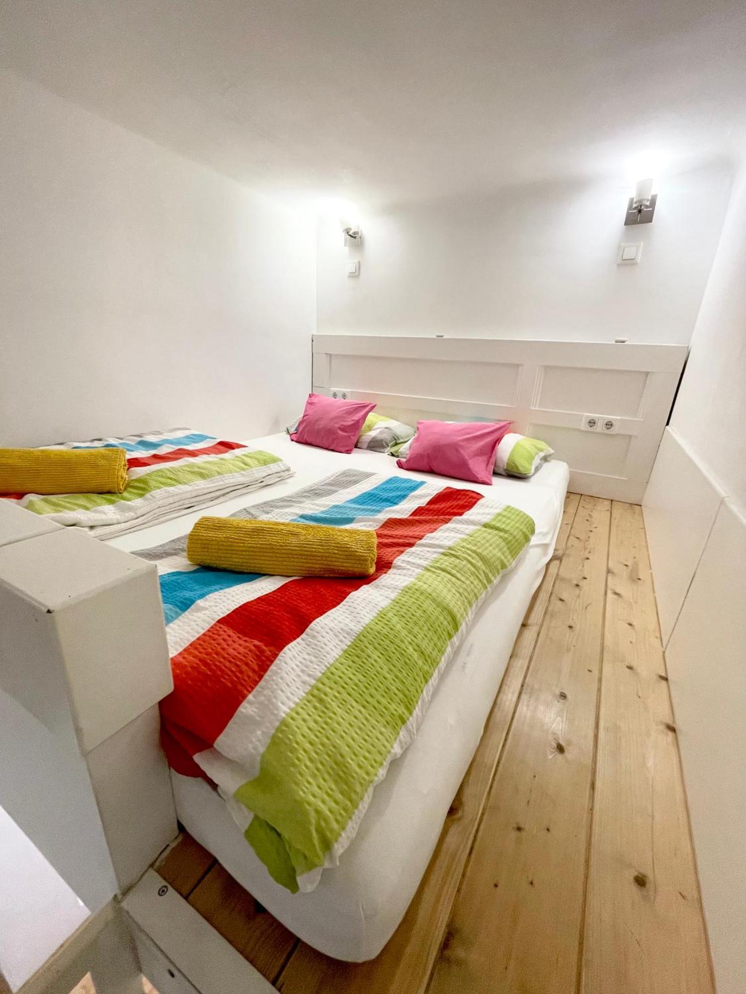 Rainbow Pearl Apartment At St Stephen' S Basilica Budapest Luaran gambar
