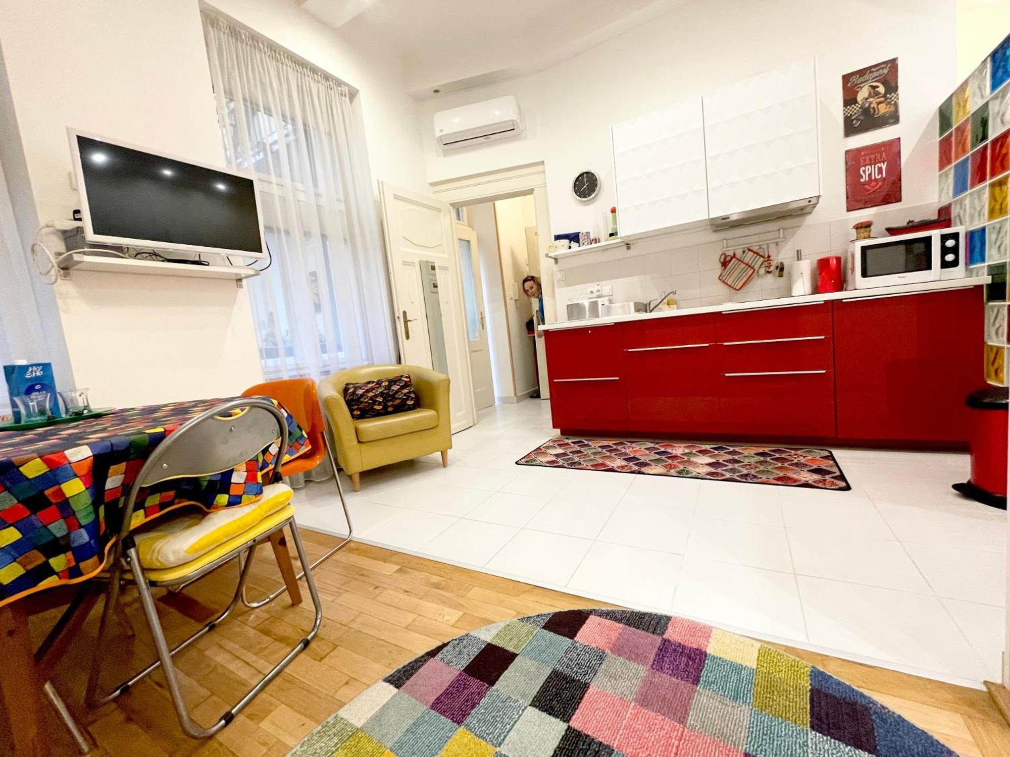 Rainbow Pearl Apartment At St Stephen' S Basilica Budapest Luaran gambar