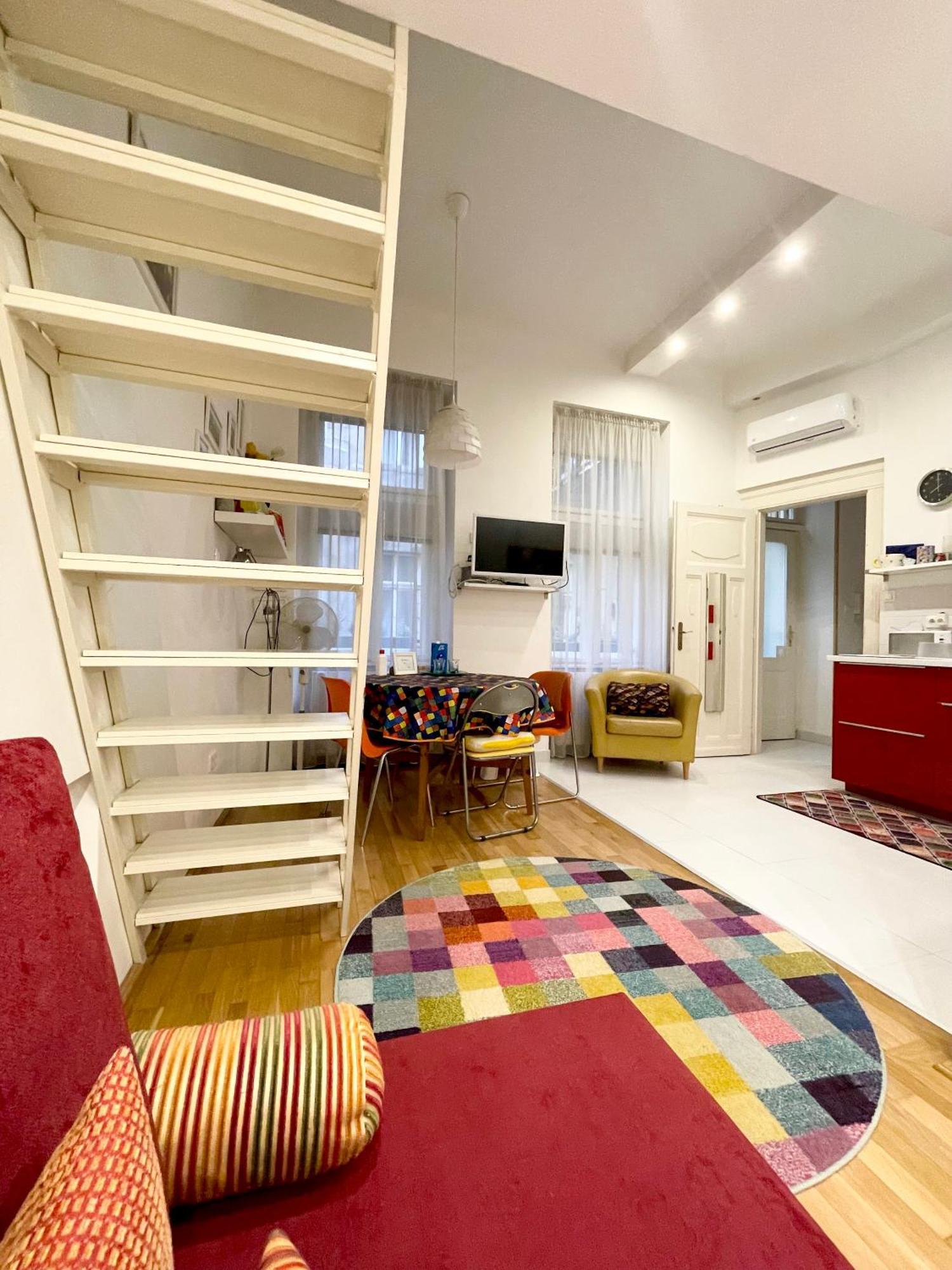 Rainbow Pearl Apartment At St Stephen' S Basilica Budapest Luaran gambar